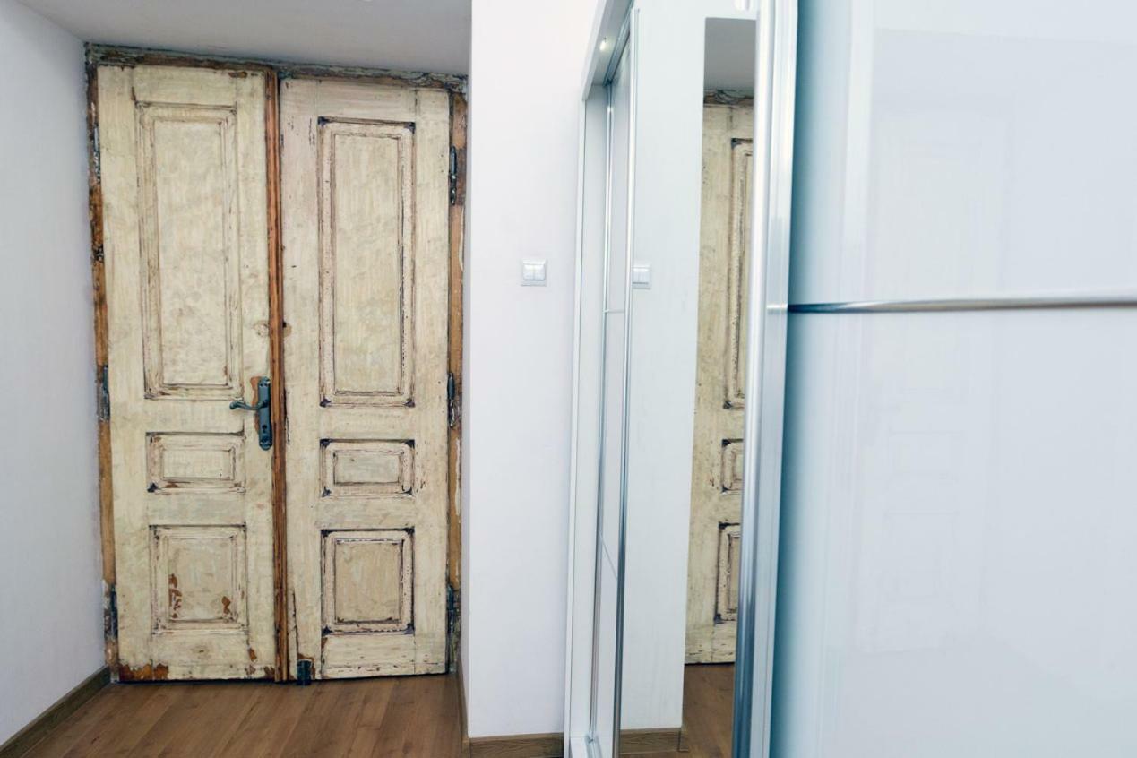 Apartment - Old Town - Cyrulicza ルブリン エクステリア 写真