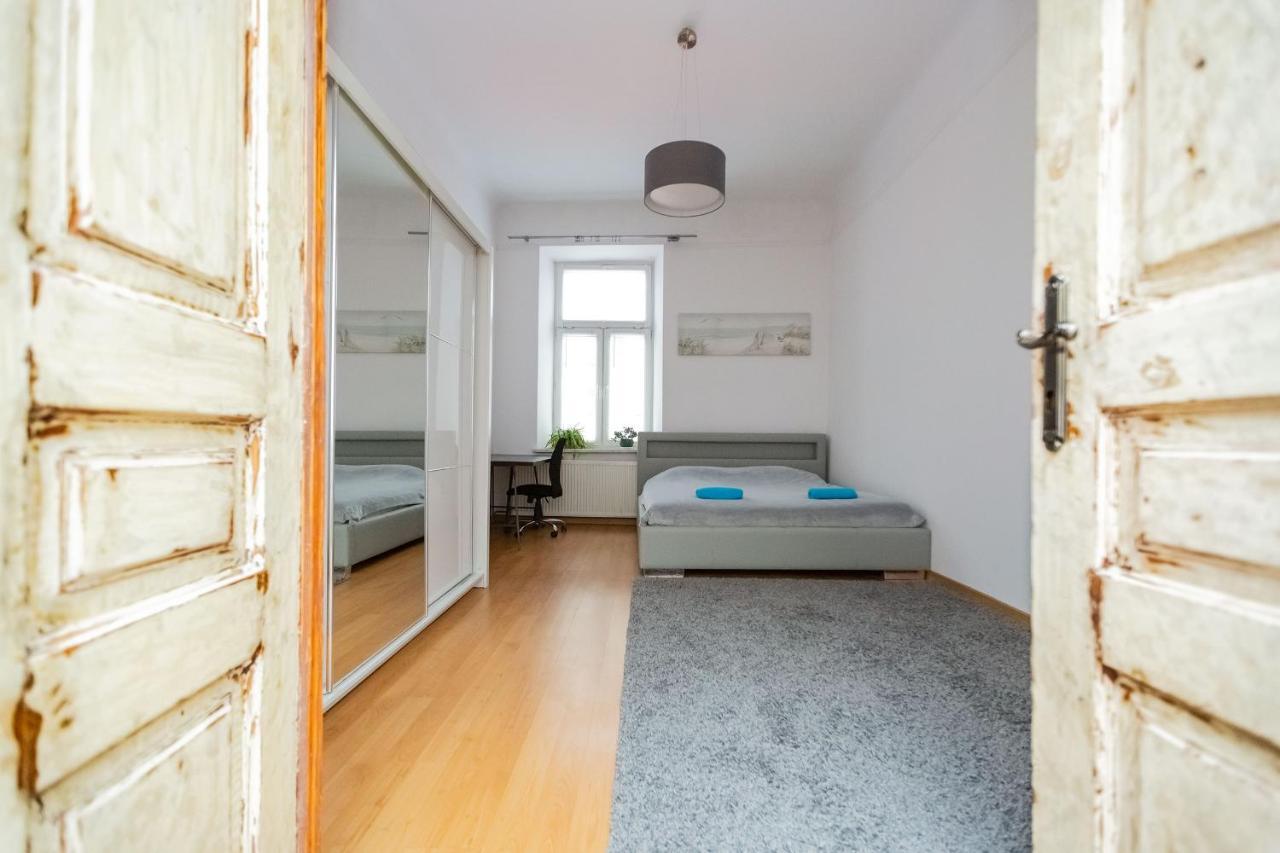 Apartment - Old Town - Cyrulicza ルブリン エクステリア 写真
